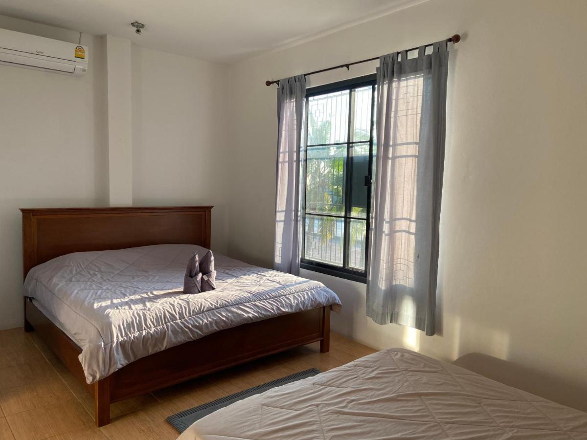 Express Urt Apartment Сурат Тхани Екстериор снимка